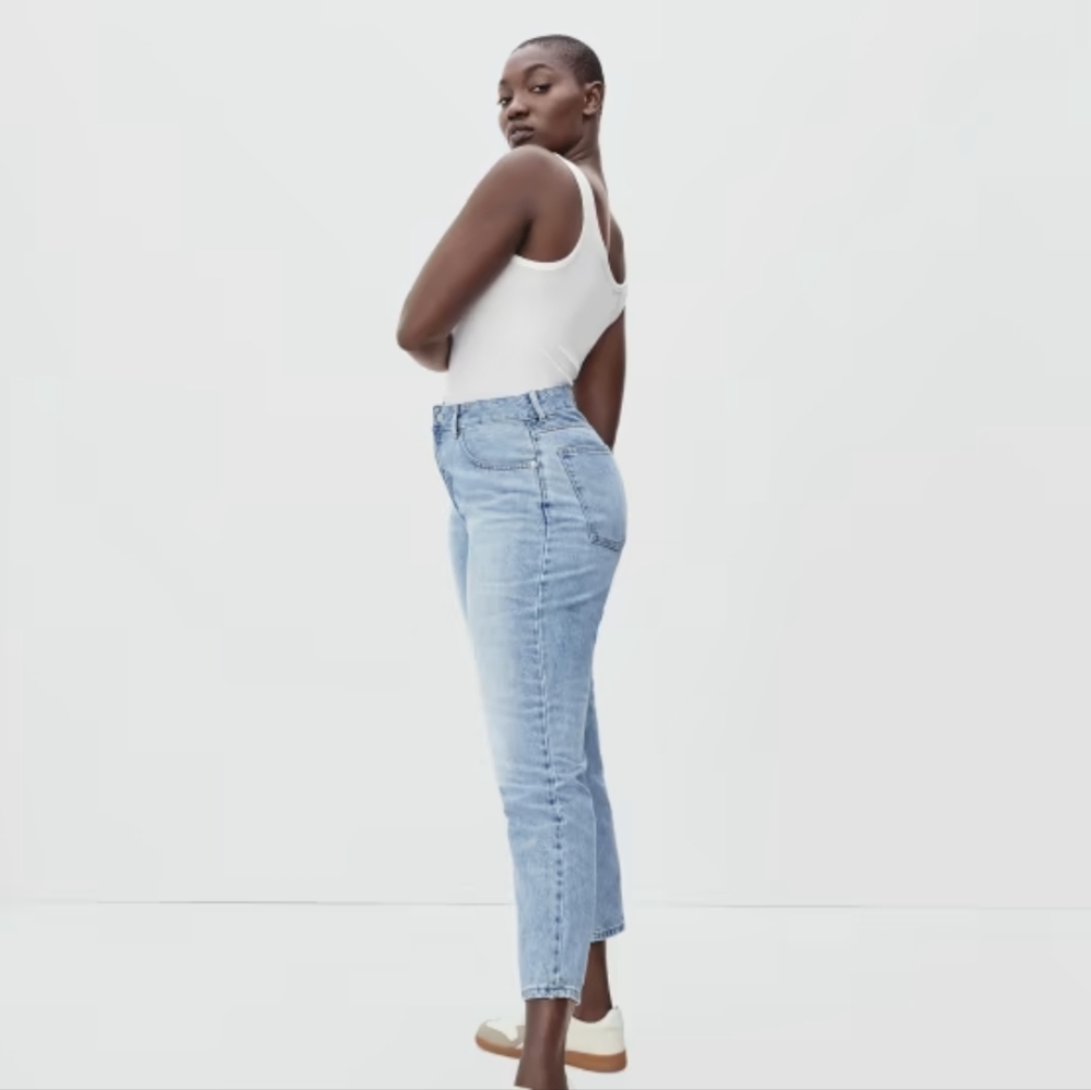 Everlane Curvy '90s Cheeky Jean